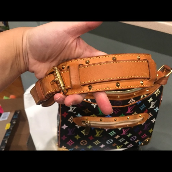 Authentic Louis Vuitton multicolor Boulogne - Picture 7 of 14
